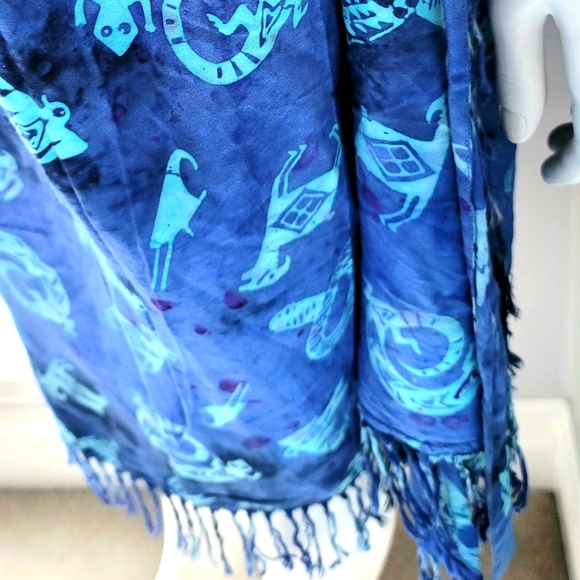 Beach Sarong - Picture 5 of 7